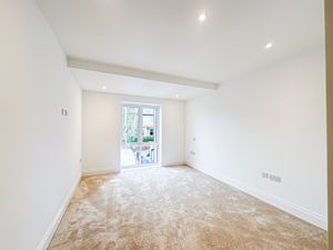 Photo 10- click for photo gallery